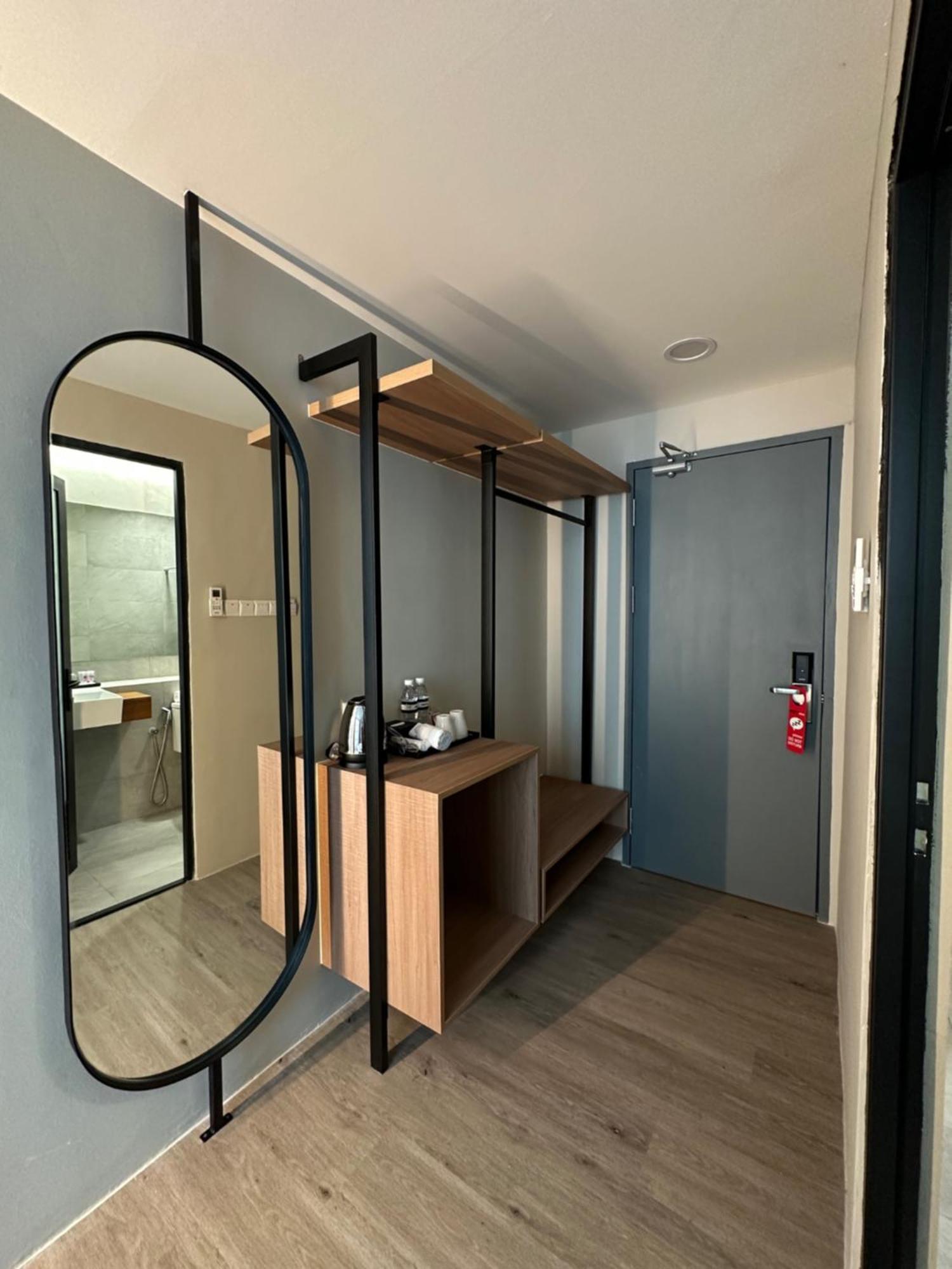Roxy Hotel Aiman Kuching Exterior foto